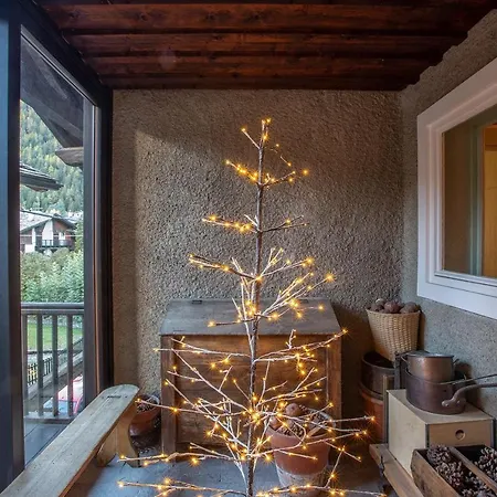 Apartment L'atelier Du Temps - Pincherlestyle Courmayeur